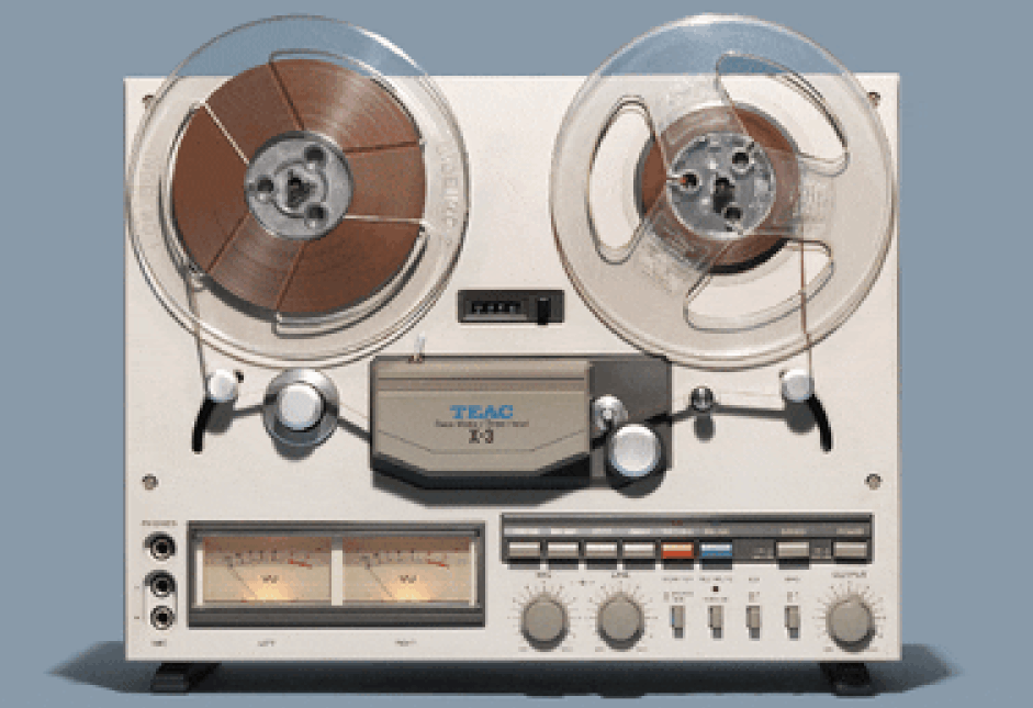 Retro tape player